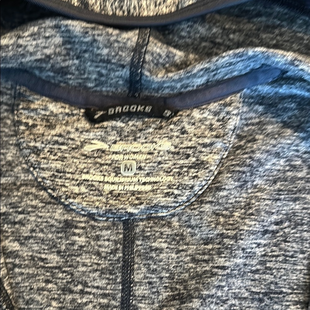 Brooks Women's Blue Athletic Top